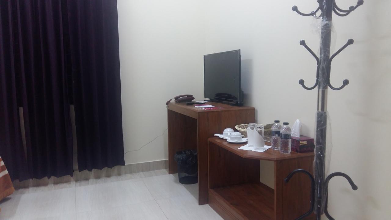 Bottomhill Palace Hotel سيلهيت المظهر الخارجي الصورة